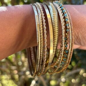 Elegant Gold and Turquoise 10 Piece Bangle Set